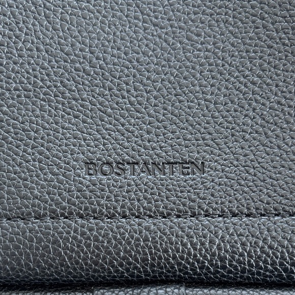 Classic Women's Handbag Set - Picture 5 of 16